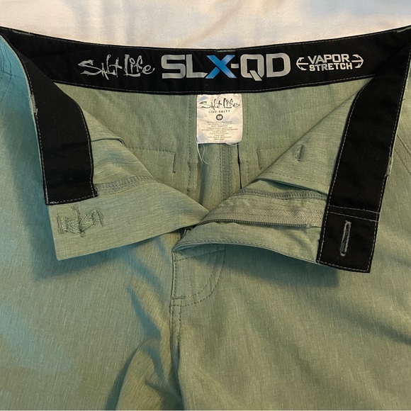 Men’s Salt Life Shorts - Picture 4 of 4